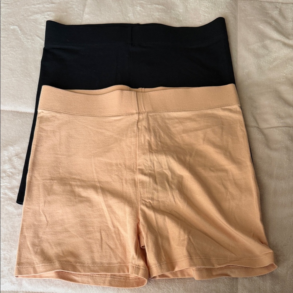 Forever 21 Black and‎ Tan Women's Bike Shorts